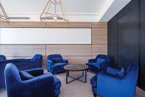 Mantra MacArthur Hotel - Sunshine Coast Tourism 7