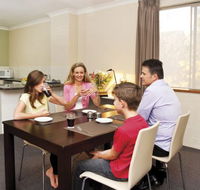 Oxley Court Apartments - Sunshine Coast Tourism