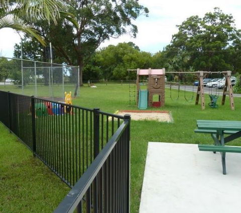 Riverside Holiday Park - Sunshine Coast Tourism 2
