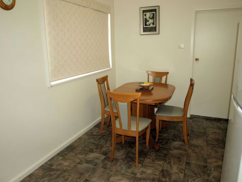 Shamrose Cottage - Holiday Sunshine Coast 7