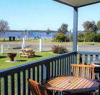 South Coast Retreat - Sunshine Coast Tourism