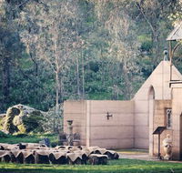 Table Top Mountain Retreat - Sunshine Coast Tourism