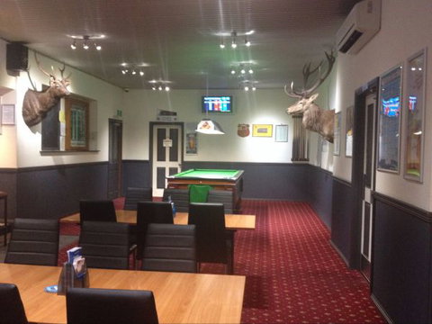 Top Pub - Holiday Sunshine Coast 4