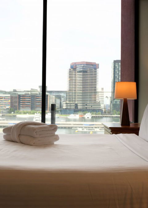 ACD Apartments - Accommodation Corporate Docklands - Holiday Sunshine Coast 0