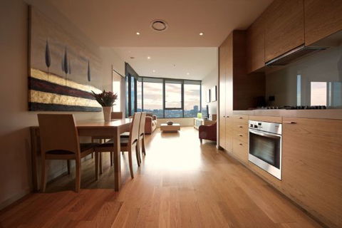 ACD Apartments - Accommodation Corporate Docklands - Holiday Sunshine Coast 1