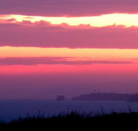 Aireys Overboard Seaside Cottage - Sunshine Coast Tourism