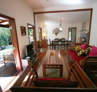 Summer Central - Sunshine Coast Tourism