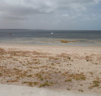 Happy Shack - Holiday Sunshine Coast