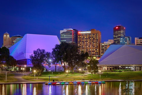 Stamford Plaza Adelaide - Sunshine Coast Tourism 0