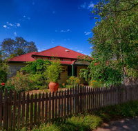 Rushton Cottage Bed and Breakfast - Sunshine Coast Tourism