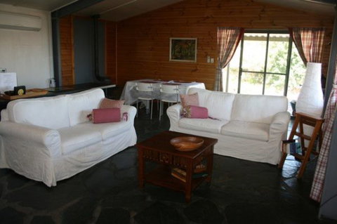 Weemilah Bed And Breakfast - Holiday Sunshine Coast 2