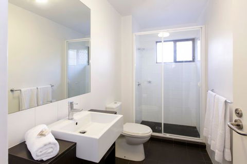 Western Sydney University Village Parramatta - Sunshine Coast Tourism 2