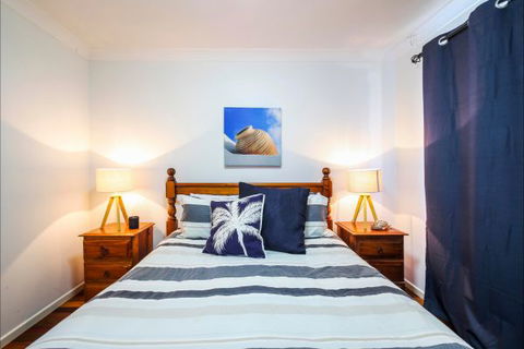 Wooli Holiday Units - Holiday Sunshine Coast 4