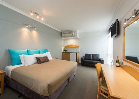 Berri Hotel - Sunshine Coast Tourism 4