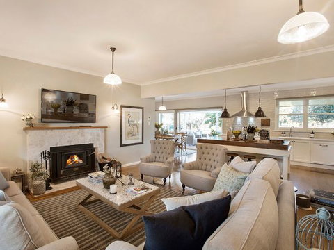 Brooklands Farm Ruffy - Sunshine Coast Tourism 1