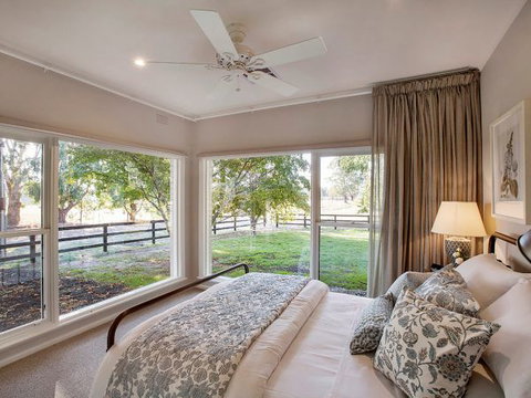 Brooklands Farm Ruffy - Sunshine Coast Tourism 7