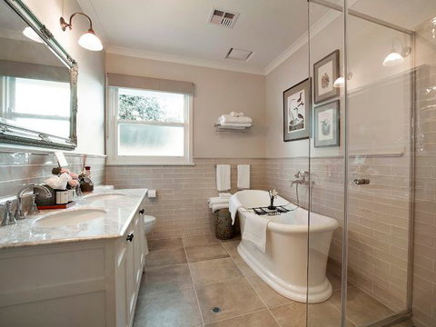 Brooklands Farm Ruffy - Sunshine Coast Tourism 8