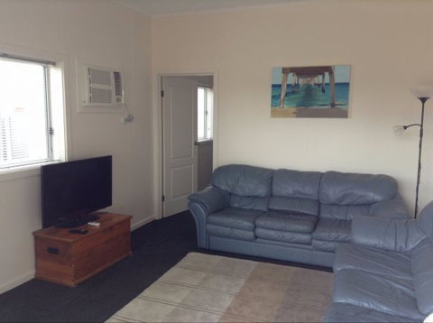 Hurtles - Sunshine Coast Tourism 1