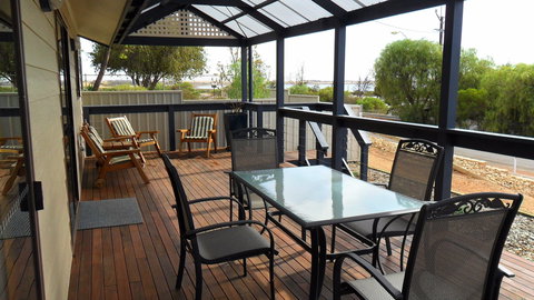 Hurtles - Sunshine Coast Tourism 3