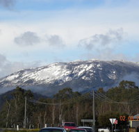 Myrtleford Masonic Units - Sunshine Coast Tourism