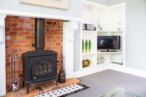 Oak Tree Lodge - Sunshine Coast Tourism 2