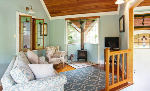 Oak Tree Lodge - Sunshine Coast Tourism 7