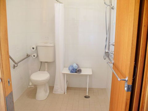 Arrowee House - Holiday Sunshine Coast 3