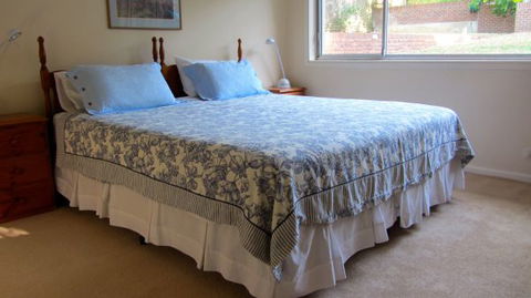 Jacaranda Bed And Breakfast - Holiday Sunshine Coast 2