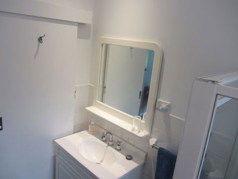 Jacaranda Bed And Breakfast - Holiday Sunshine Coast 5