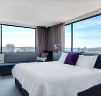 Larmont Sydney by Lancemore - Sunshine Coast Tourism