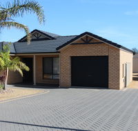 Port Hughes Escape - Sunshine Coast Tourism