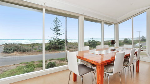 Willows - Sunshine Coast Tourism 10