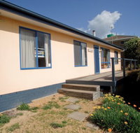 Seachange - Holiday Sunshine Coast