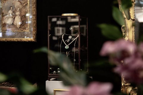 AAADA Antiques & Art Fair Sydney - Holiday Sunshine Coast 5