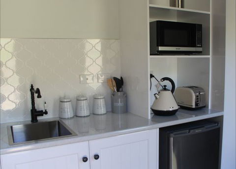 Greenlee Cottages - Sunshine Coast Tourism 5