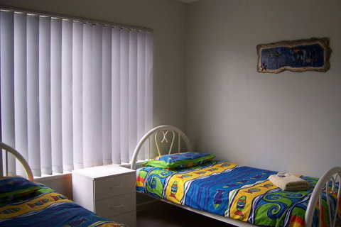 Marina Villa - Sunshine Coast Tourism 4