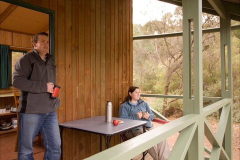 Alligator Lodge - Mount Remarkable National Park - Holiday Sunshine Coast 2