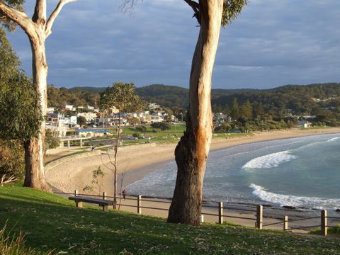Lorne Coachman Inn - Sunshine Coast Tourism 0
