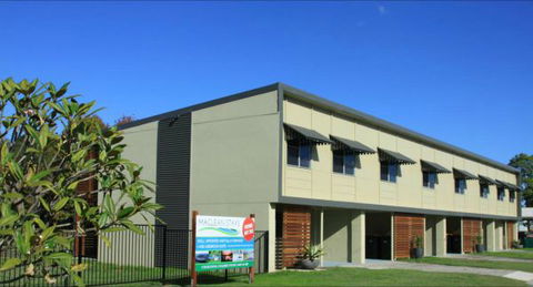 Maclean Stays - Sunshine Coast Tourism 0
