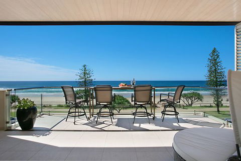 Oceans 74 - An Elite Holiday Home - Sunshine Coast Tourism 31
