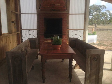 Overflow Cottages - Sunshine Coast Tourism 3