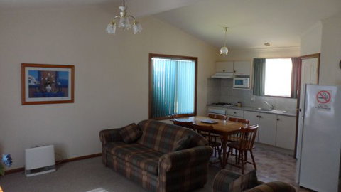 Woodcroft Park - Sunshine Coast Tourism 2