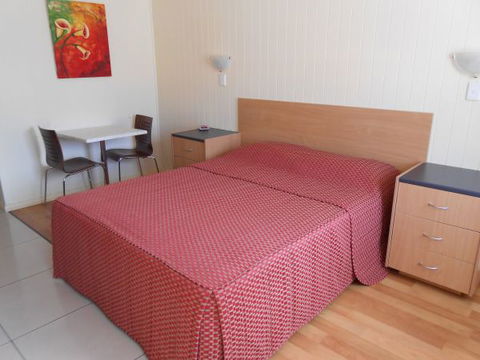 Acacia Ridge Motor Inn - Holiday Sunshine Coast 1
