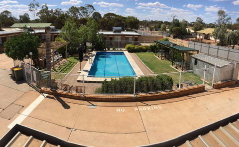 Acacia Ridge Motor Inn - Holiday Sunshine Coast 5