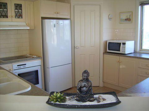 Century 21 SouthCoast: Hayman - Sunshine Coast Tourism 2