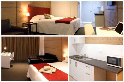 Crossroads Ecomotel - Sunshine Coast Tourism 0