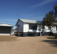 Decked Out - Sunshine Coast Tourism