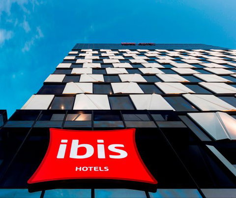 Ibis Adelaide - Sunshine Coast Tourism 2