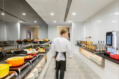 Ibis Adelaide - Sunshine Coast Tourism 3