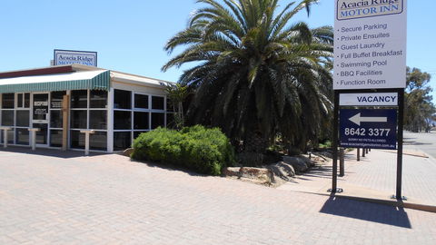 Acacia Ridge Motor Inn - Holiday Sunshine Coast 8